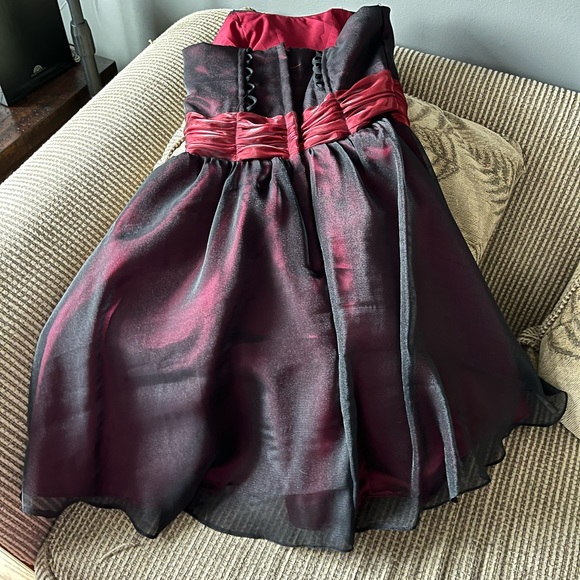 Cocktail Dress - Picture 2 of 3